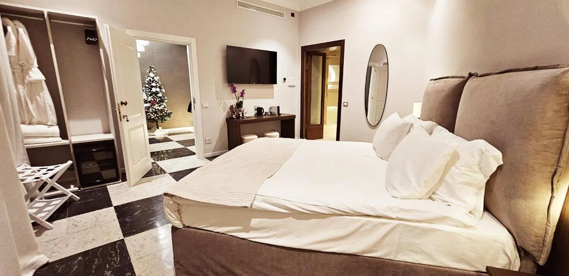 Stoa Rome Boutique Suites