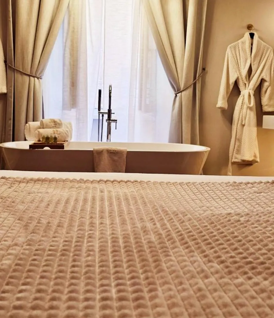 Stoa Rome Boutique Suites Hotel