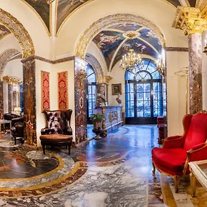 Des Epoques Hotel